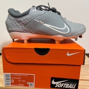 Nike Gray Hyperdiamond 4 Elite Softball Cleats